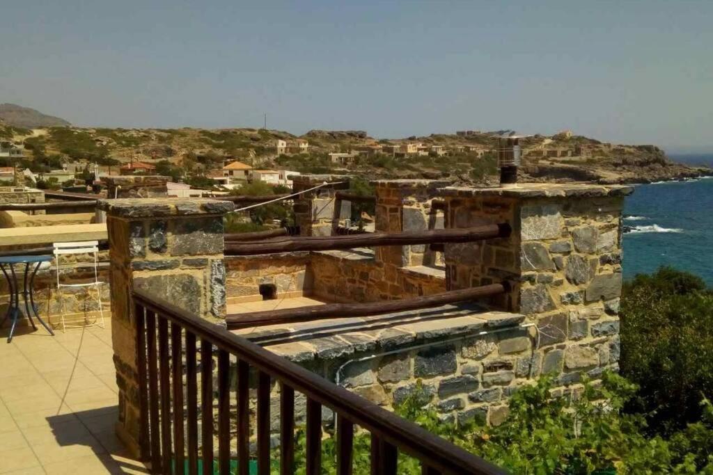 Traditional Stone House By The Sea... Kapetanianá Buitenkant foto