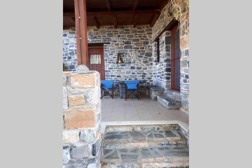 Traditional Stone House By The Sea... Kapetanianá Buitenkant foto